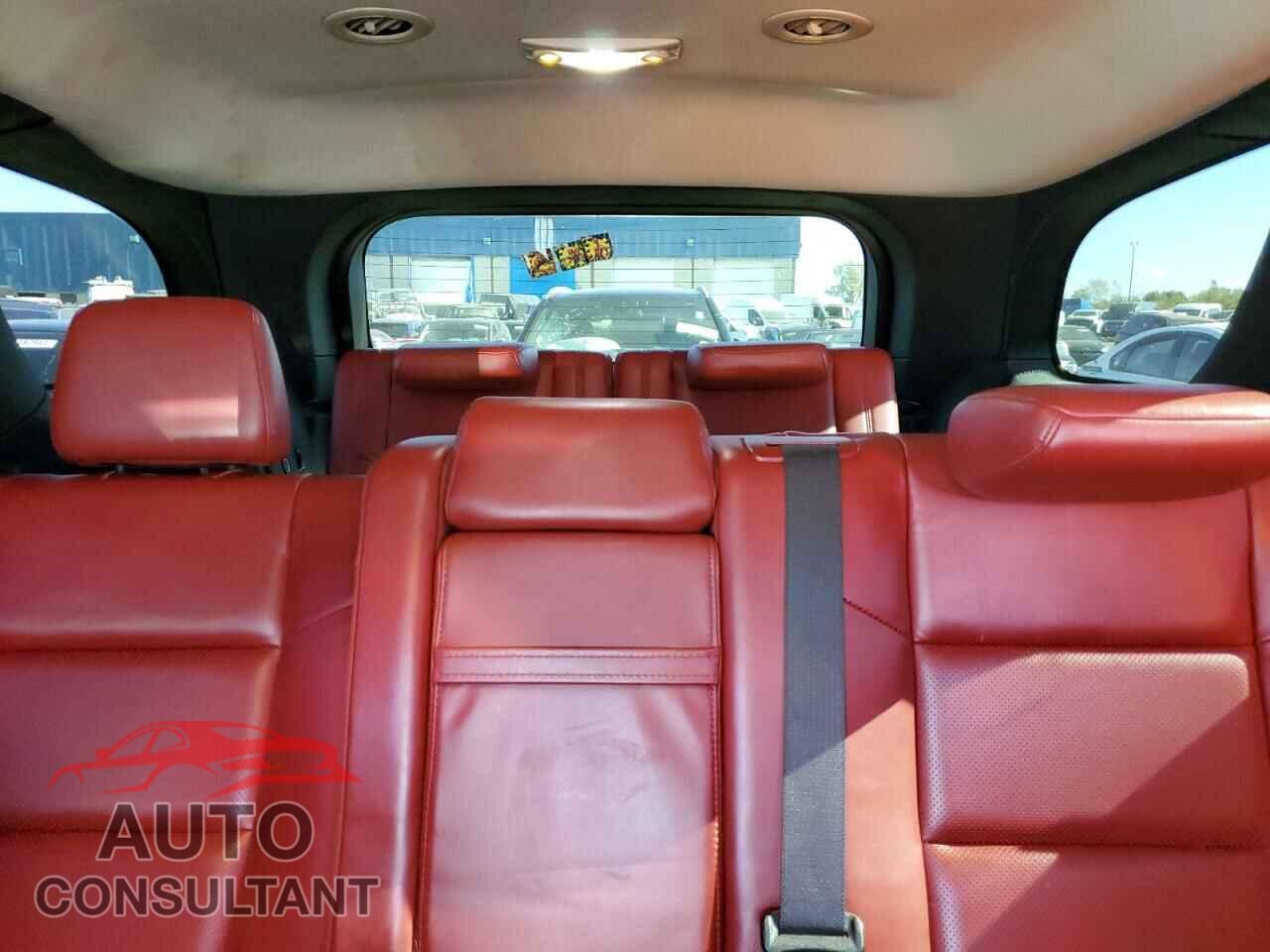 DODGE DURANGO 2018 - 1C4RDHAG4JC447825