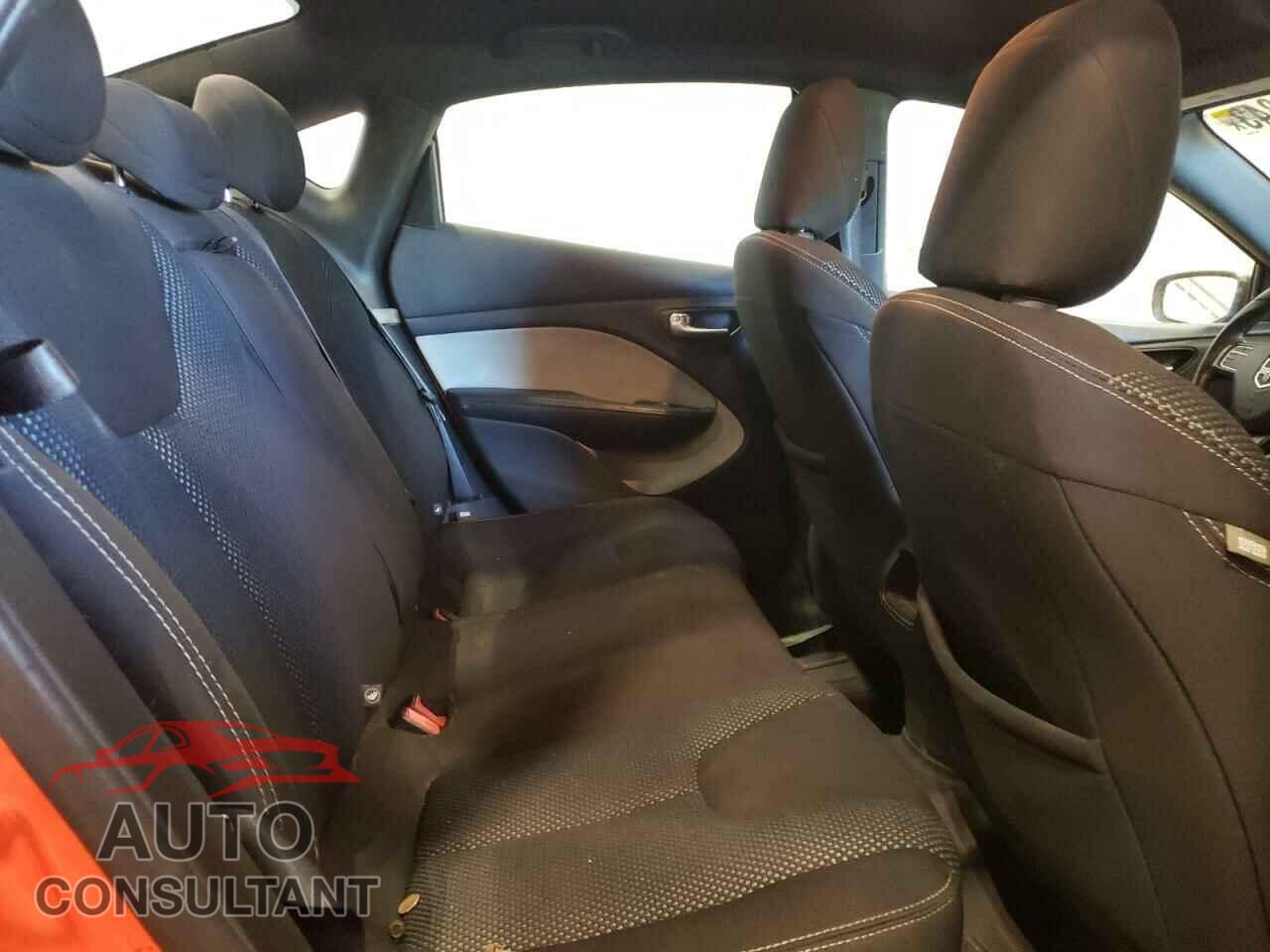 DODGE DART 2015 - 1C3CDFBB8FD242656