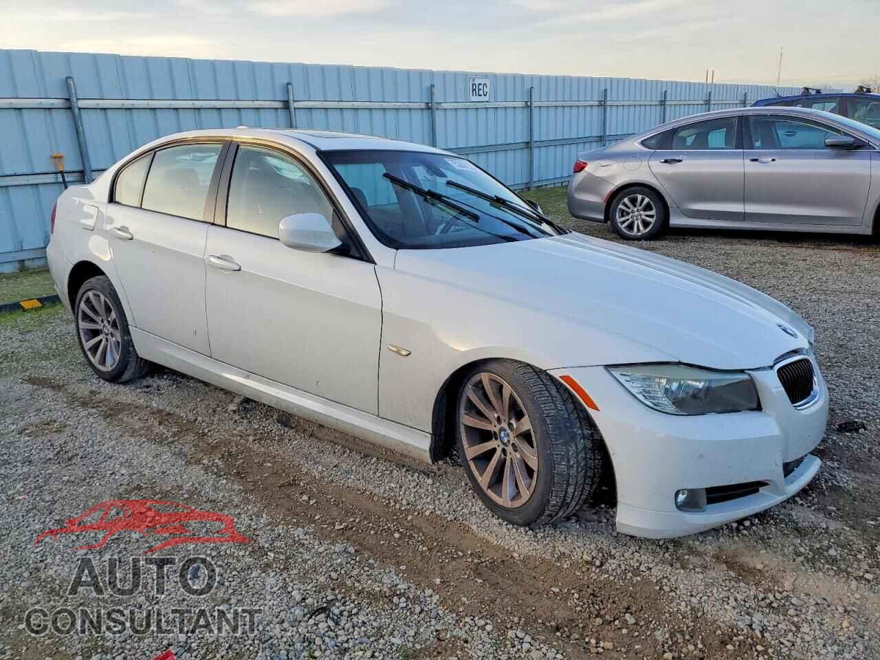 BMW 3 SERIES 2011 - WBAPH5G59BNM76210