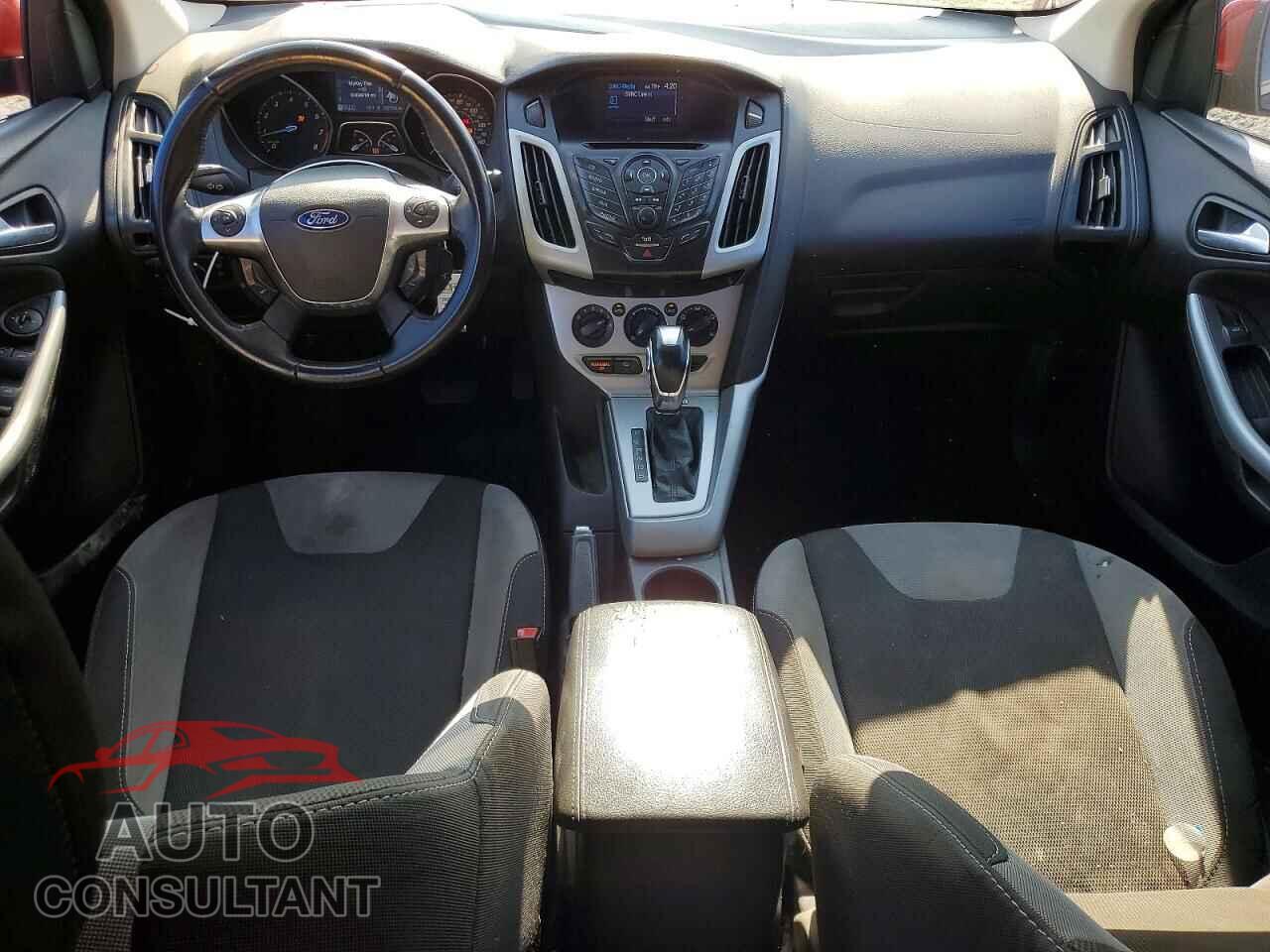 FORD FOCUS 2012 - 1FAHP3F28CL423328