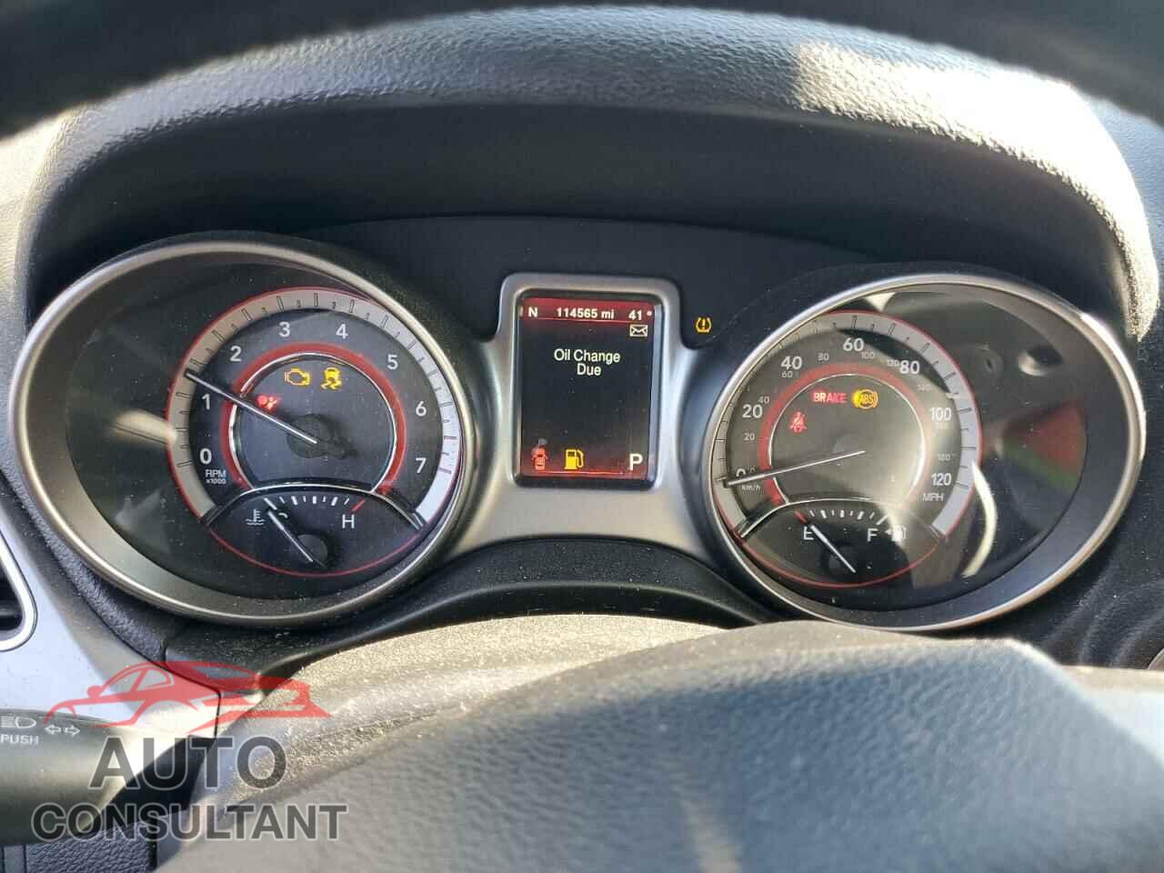 DODGE JOURNEY 2017 - 3C4PDCGG2HT548328