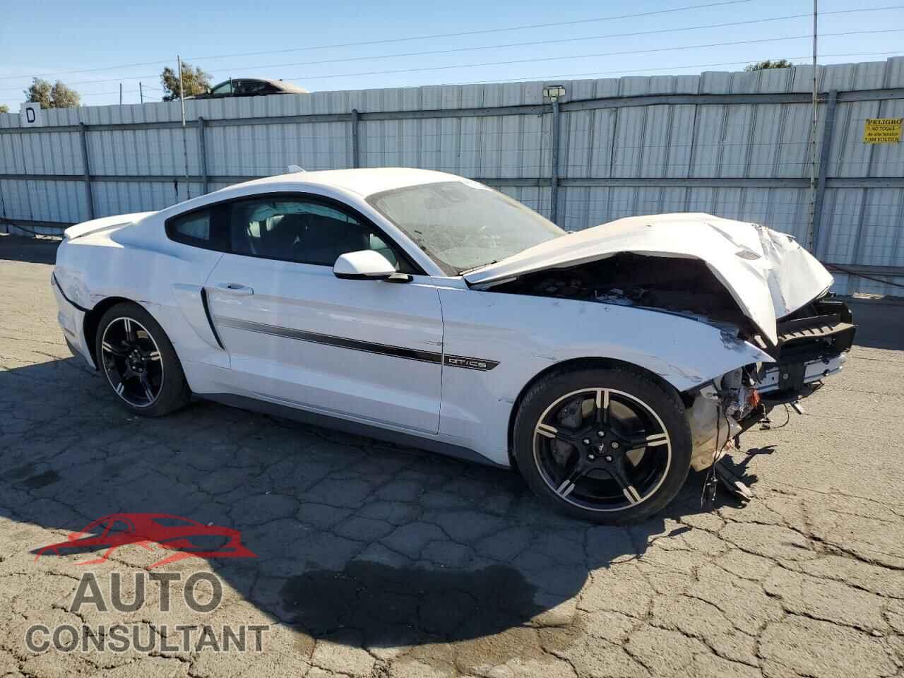 FORD MUSTANG 2021 - 1FA6P8CF2M5152946