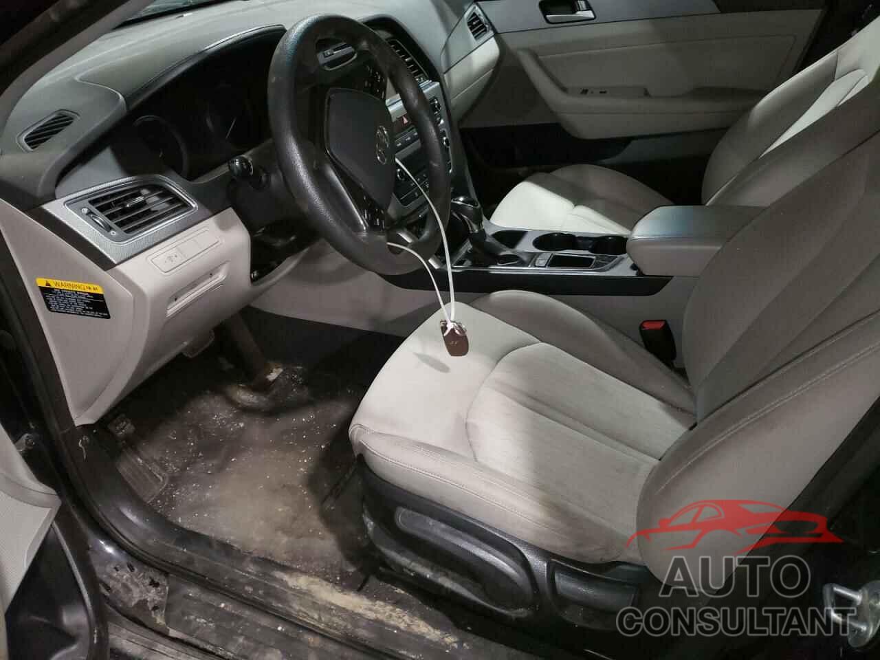 HYUNDAI SONATA 2017 - KMHE24L1XHA050174