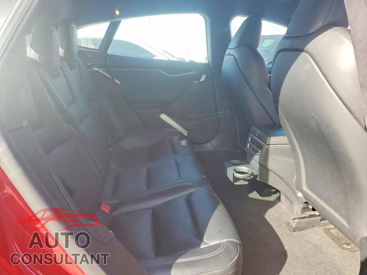 TESLA MODEL S 2020 - 5YJSA1E28LF415689