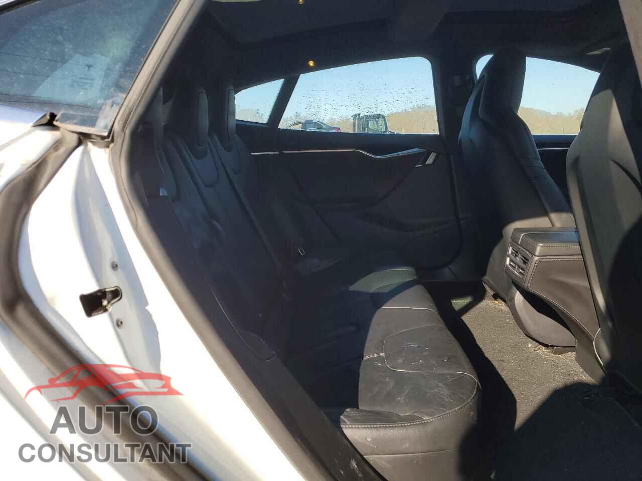 TESLA MODEL S 2015 - 5YJSA1E27FF113301