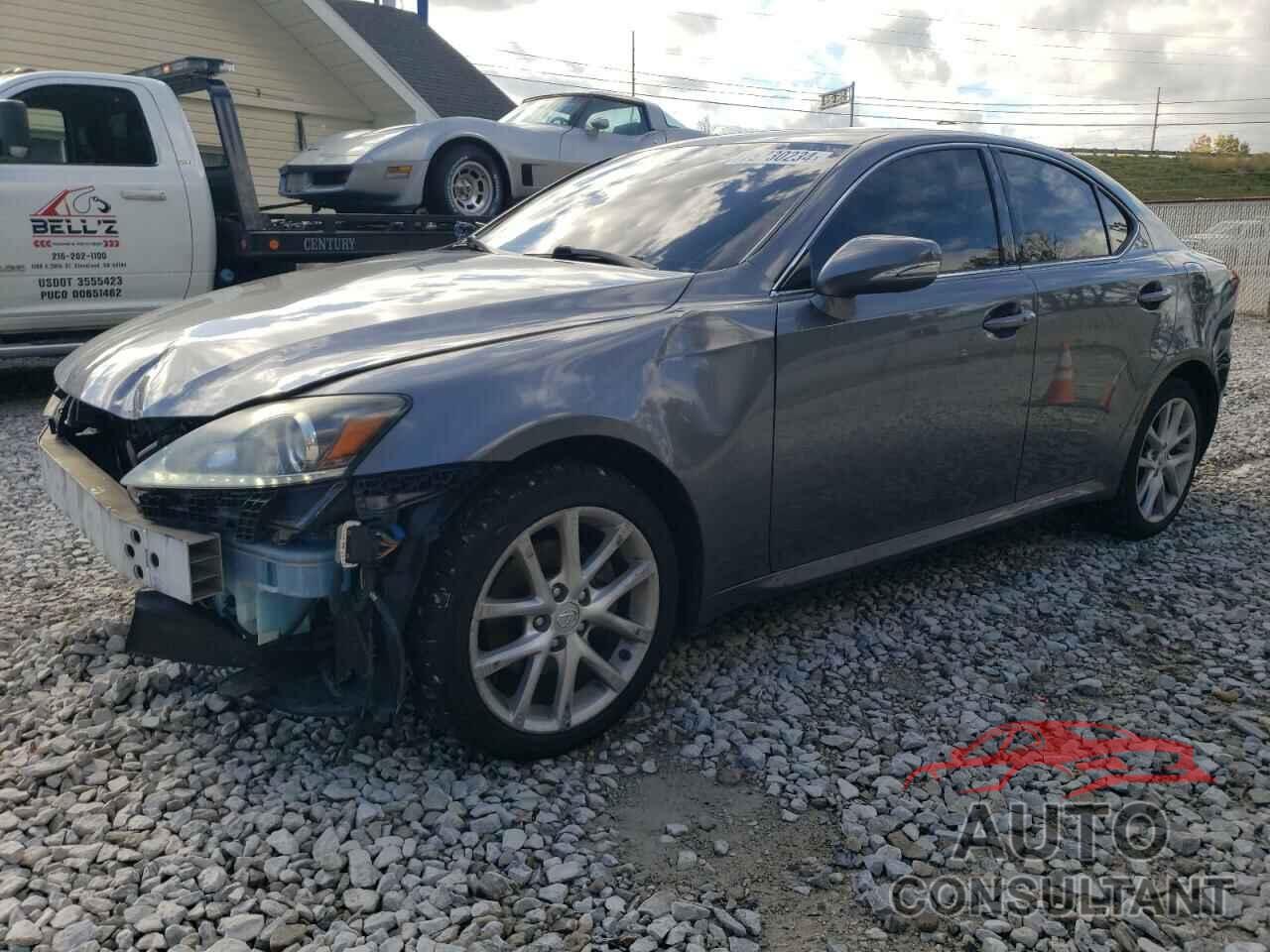 LEXUS IS 2013 - JTHCF5C24D5063342