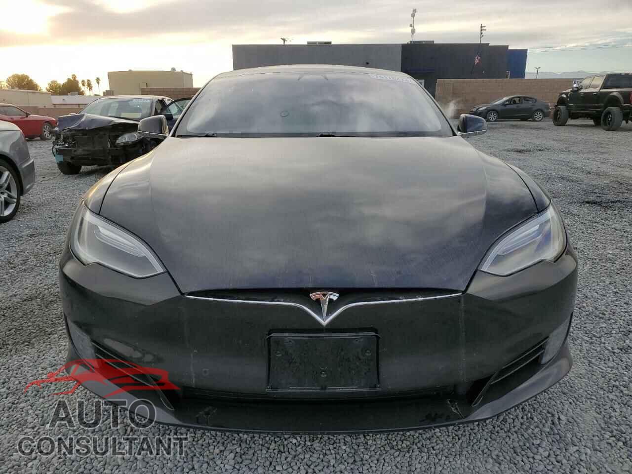 TESLA MODEL S 2017 - 5YJSA1E19HF187099