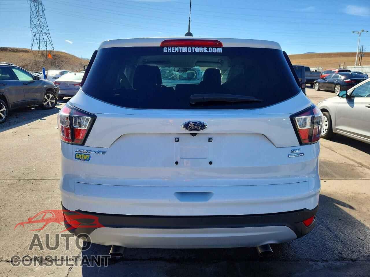 FORD ESCAPE 2017 - 1FMCU9G95HUA81927