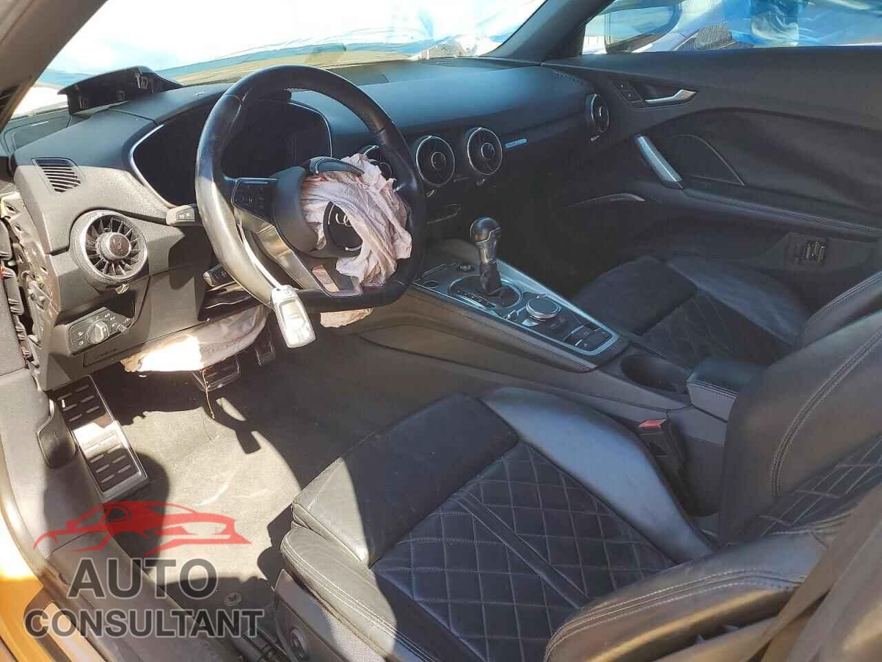 AUDI TT 2017 - TRUT5CFV5H1001093