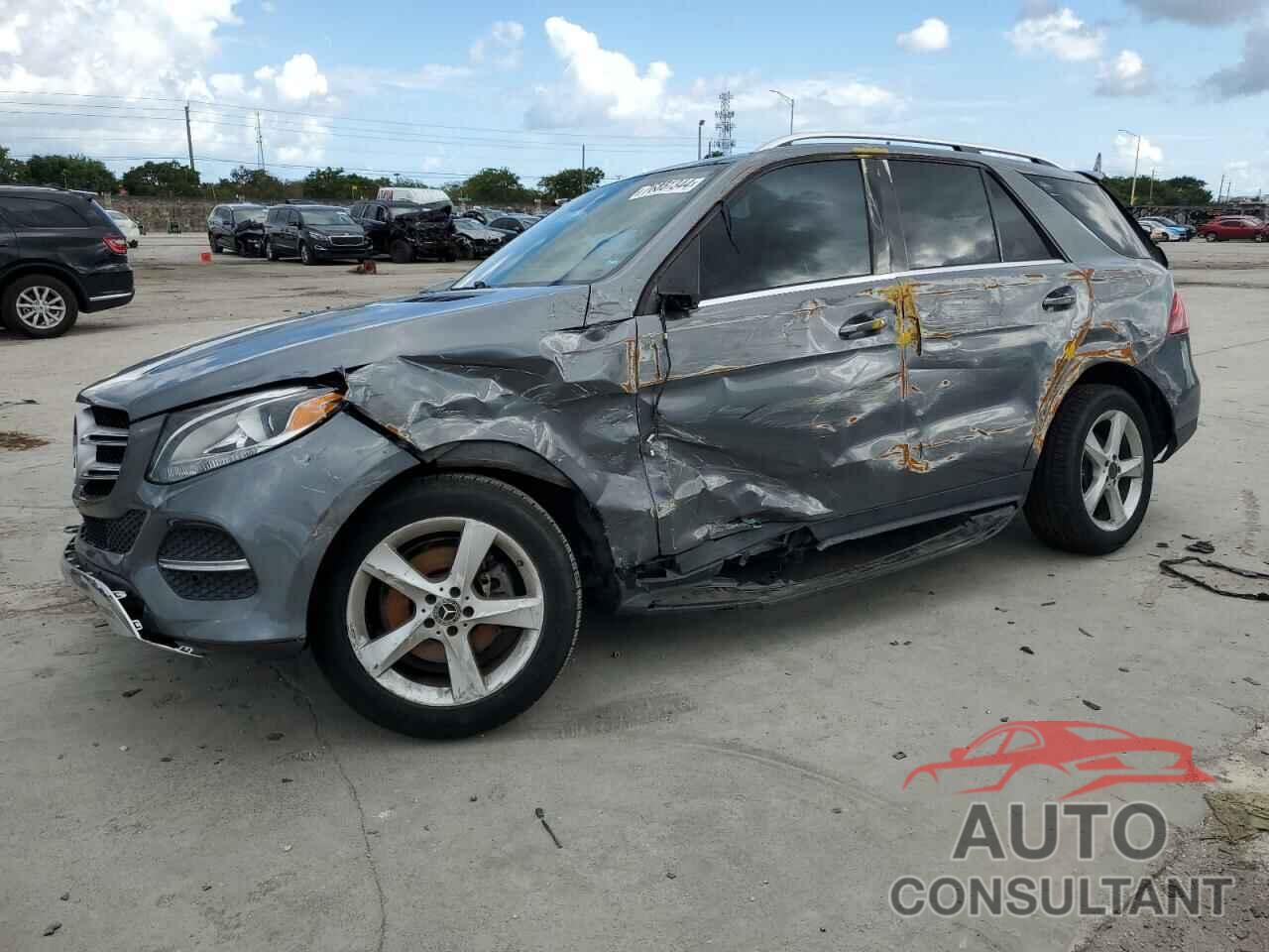 MERCEDES-BENZ GLE-CLASS 2017 - 4JGDA5HB6HA937180