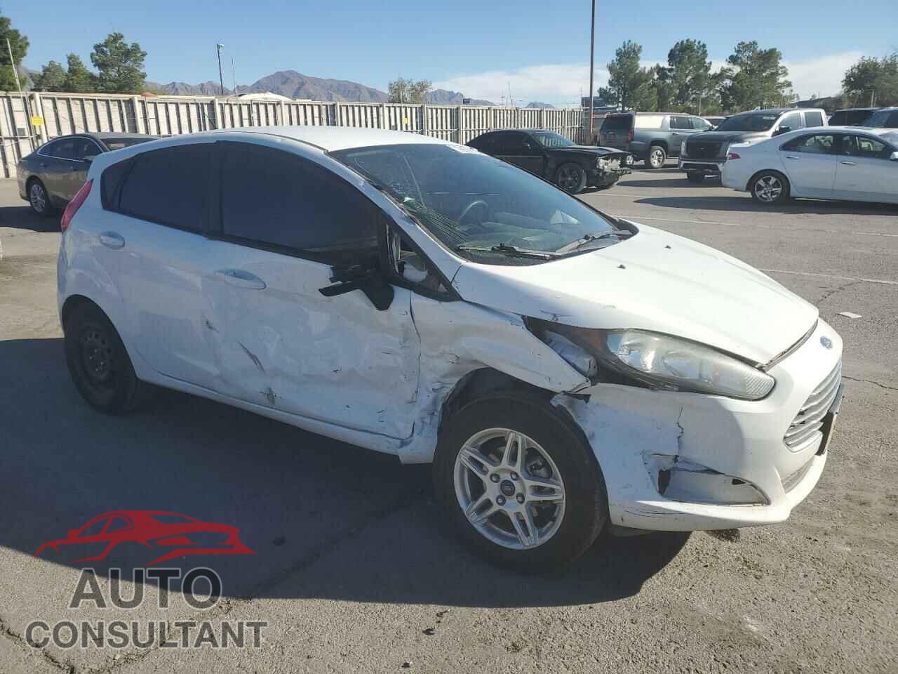 FORD FIESTA 2018 - 3FADP4EJ4JM106915