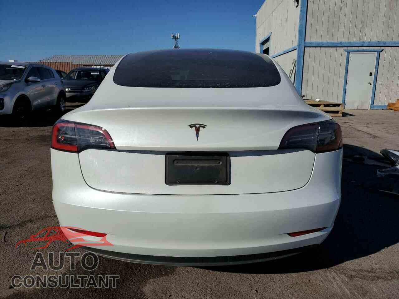 TESLA MODEL 3 2023 - 5YJ3E1EA8PF679257