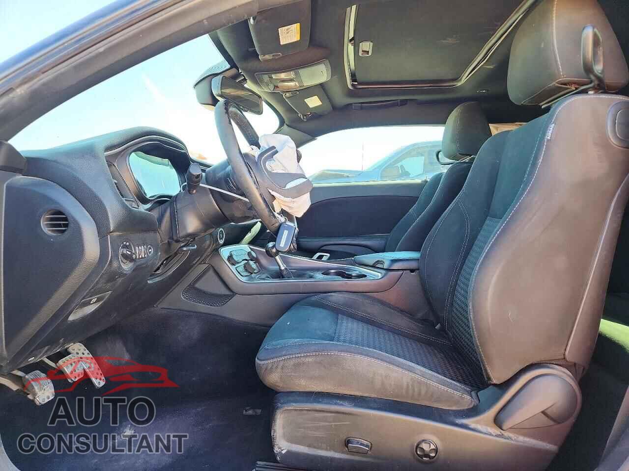 DODGE CHALLENGER 2016 - 2C3CDZBT5GH138429