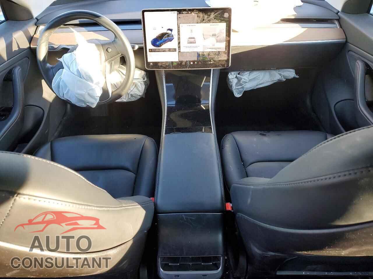 TESLA MODEL 3 2019 - 5YJ3E1EB9KF199536