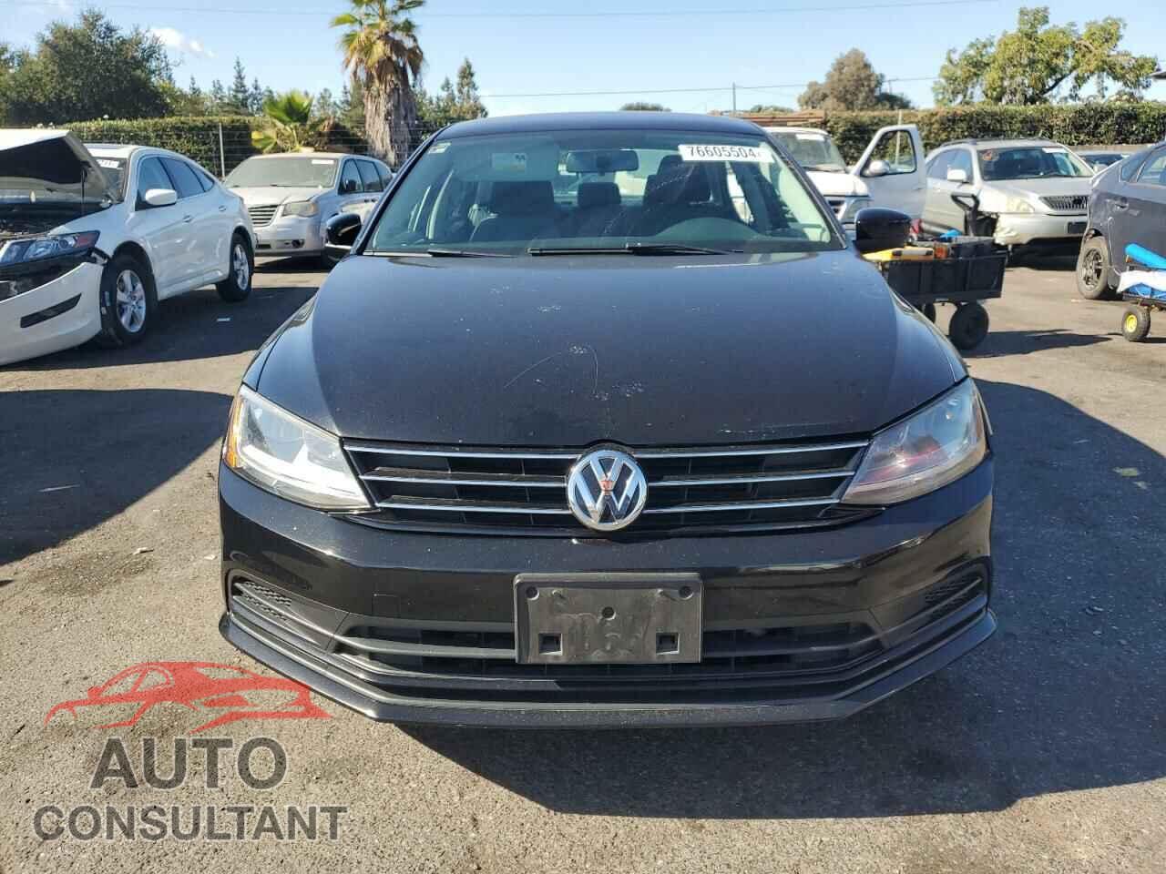 VOLKSWAGEN JETTA 2017 - 3VW2B7AJ9HM395949