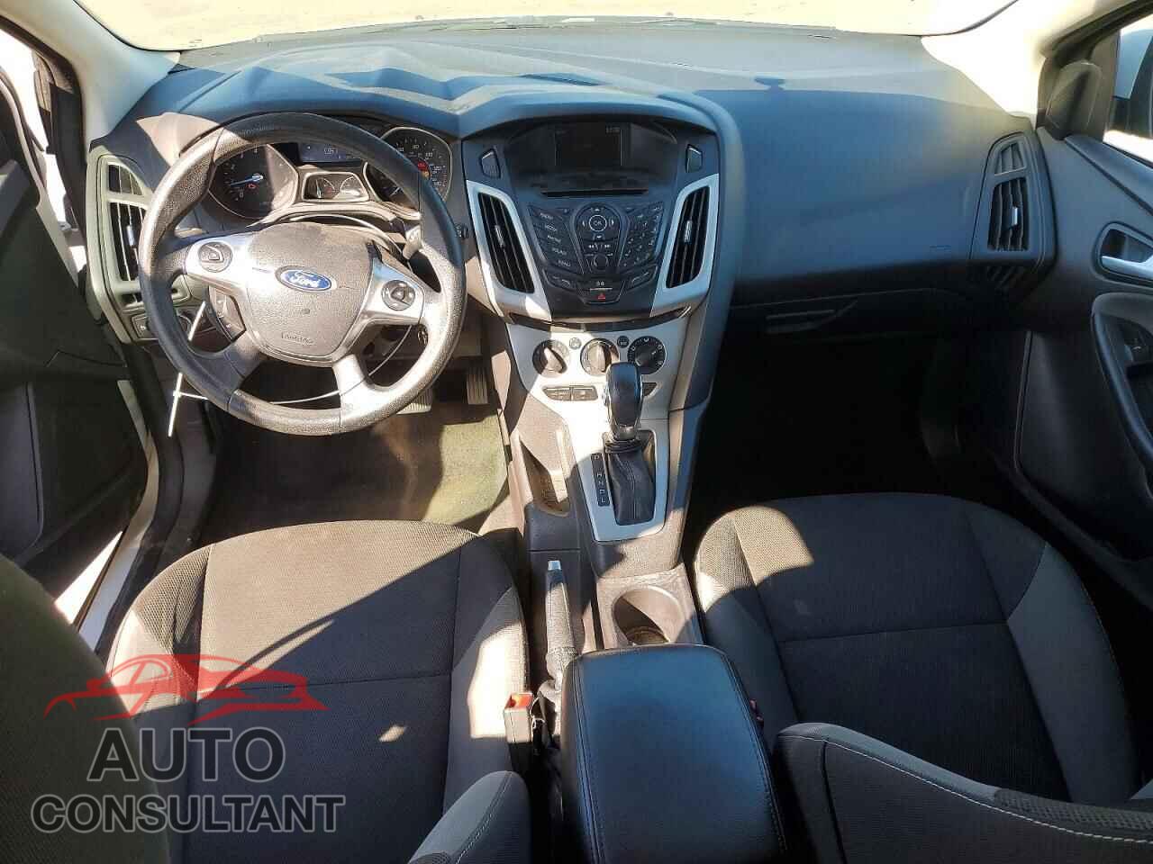FORD FOCUS 2014 - 1FADP3K22EL376157