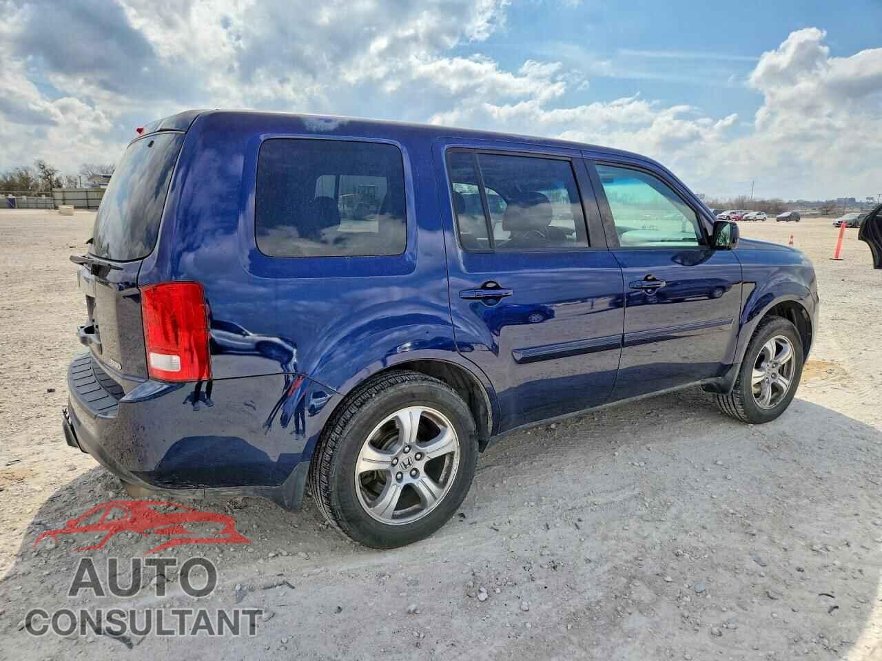 HONDA PILOT 2013 - 5FNYF4H64DB036802