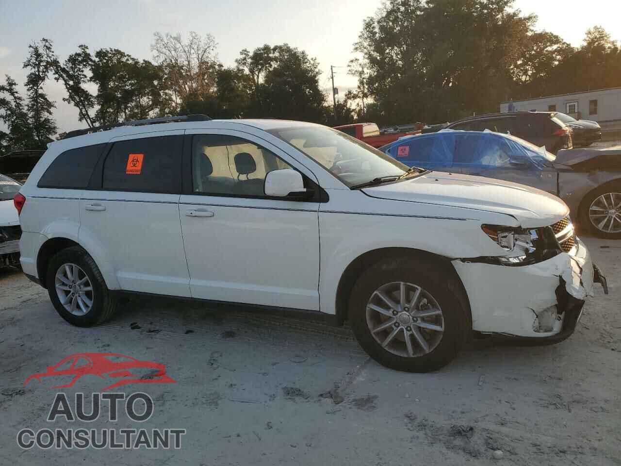 DODGE JOURNEY 2017 - 3C4PDCBB1HT590145