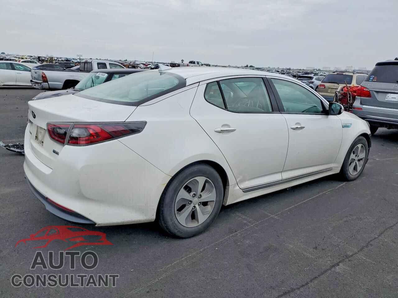 KIA OPTIMA 2016 - KNAGM4AD8G5096885