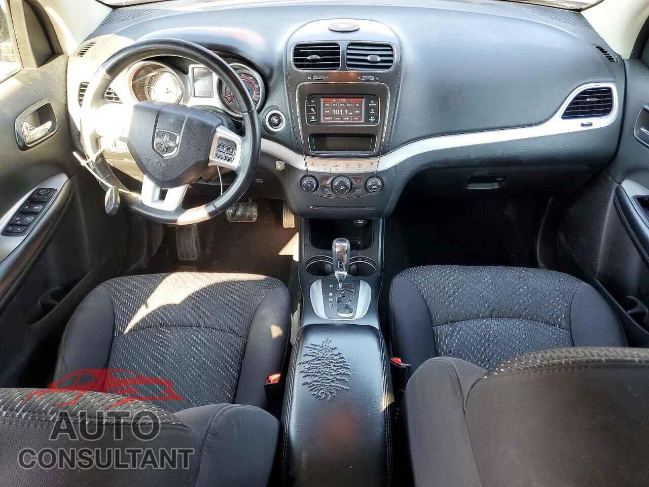 DODGE JOURNEY 2014 - 3C4PDCBB7ET140902