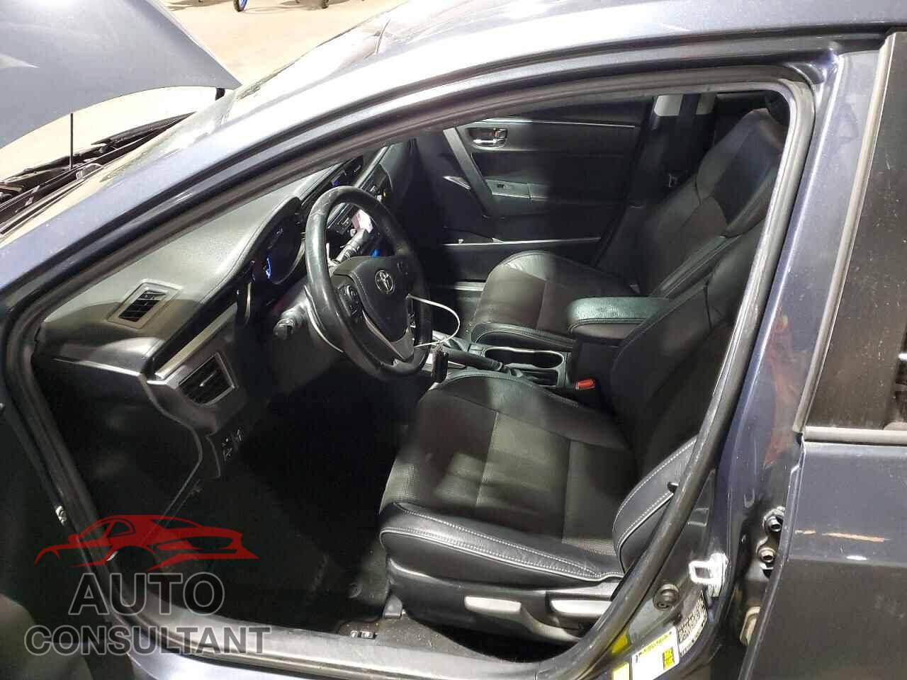 TOYOTA COROLLA 2014 - 2T1BURHEXEC181042