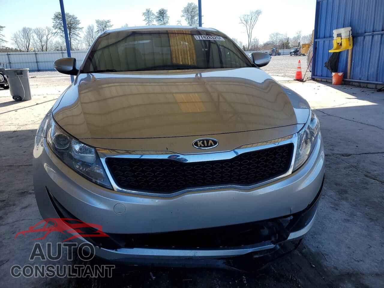 KIA OPTIMA 2011 - KNAGM4A78B5154738