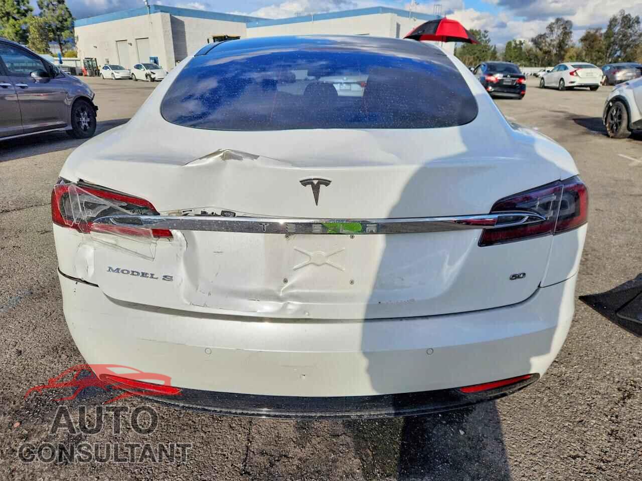 TESLA MODEL S 2016 - 5YJSA1E10GF160954