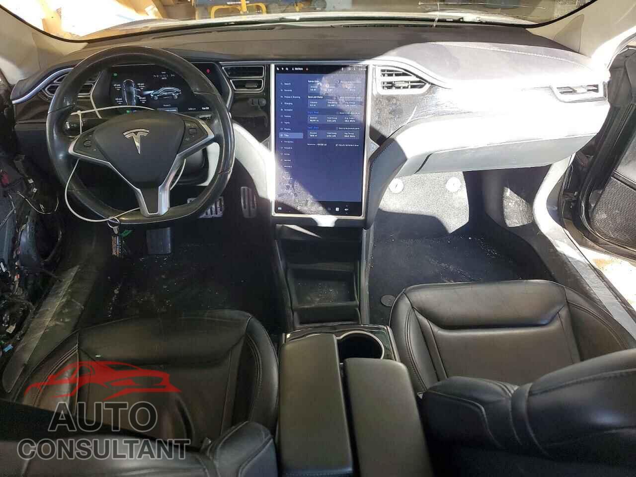 TESLA MODEL S 2015 - 5YJSA1E11FF116332