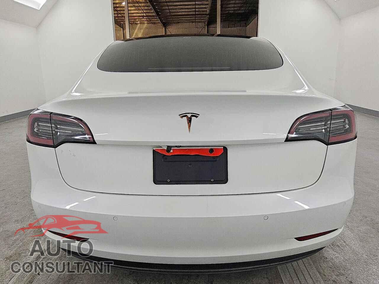 TESLA MODEL 3 2019 - 5YJ3E1EA3KF328328