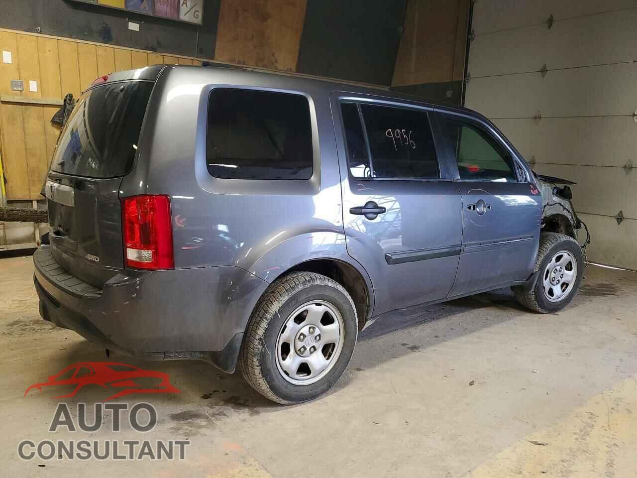 HONDA PILOT 2015 - 5FNYF4H27FB023767