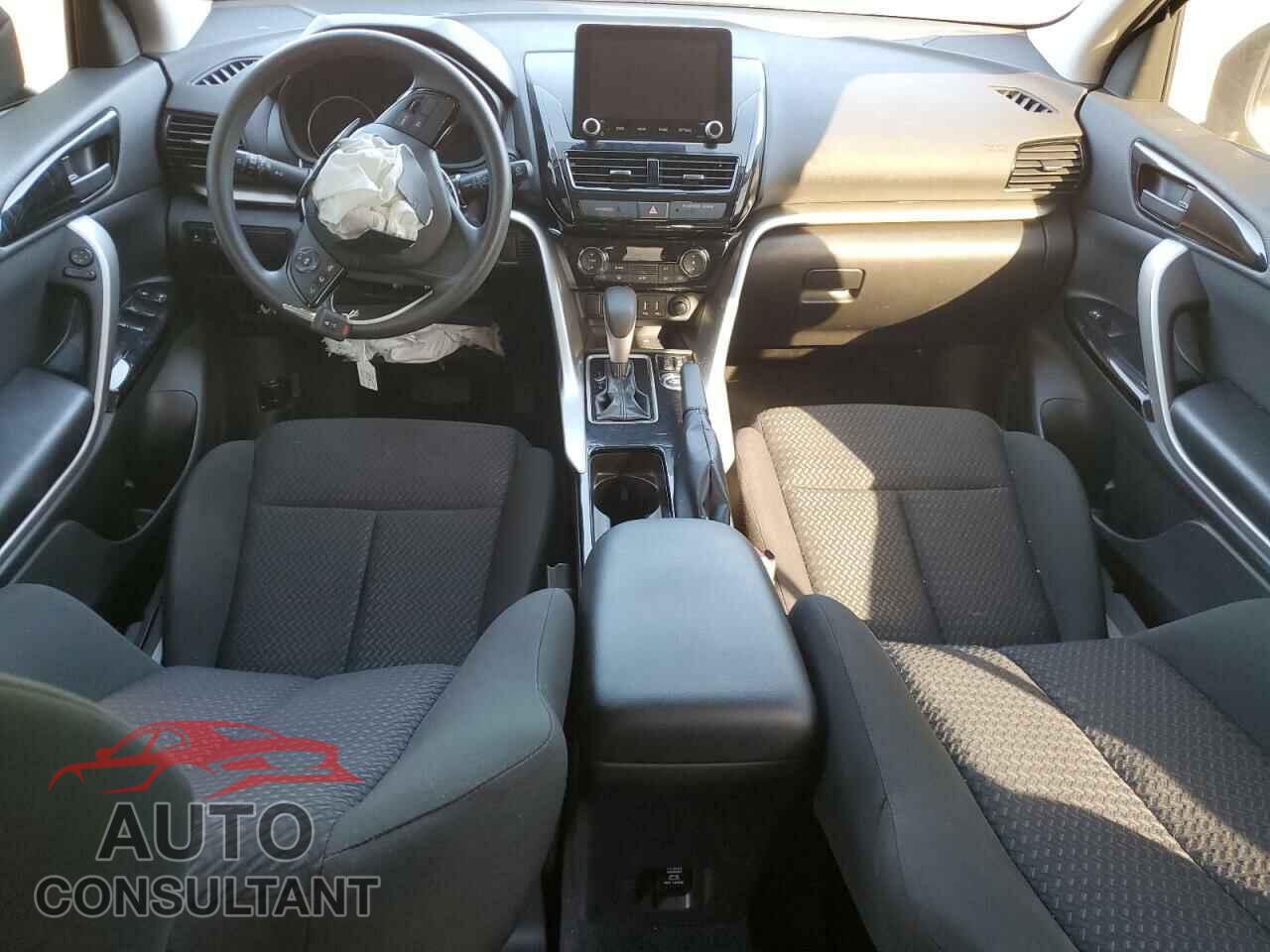 MITSUBISHI ECLIPSE 2023 - JA4ATVAA0PZ006686