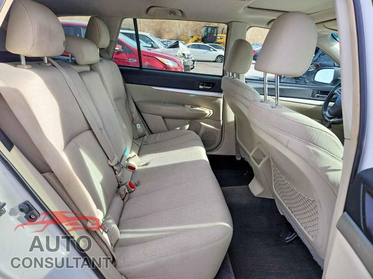 SUBARU OUTBACK 2012 - 4S4BRBGC2C3203657