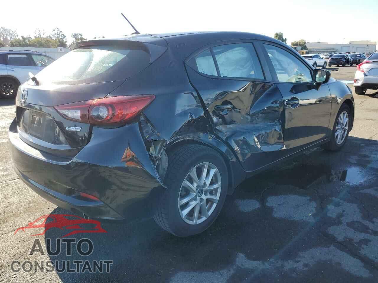 MAZDA 3 2017 - 3MZBN1K77HM100743