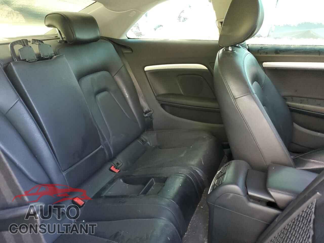 AUDI A5 2010 - WAULFAFR1AA045223