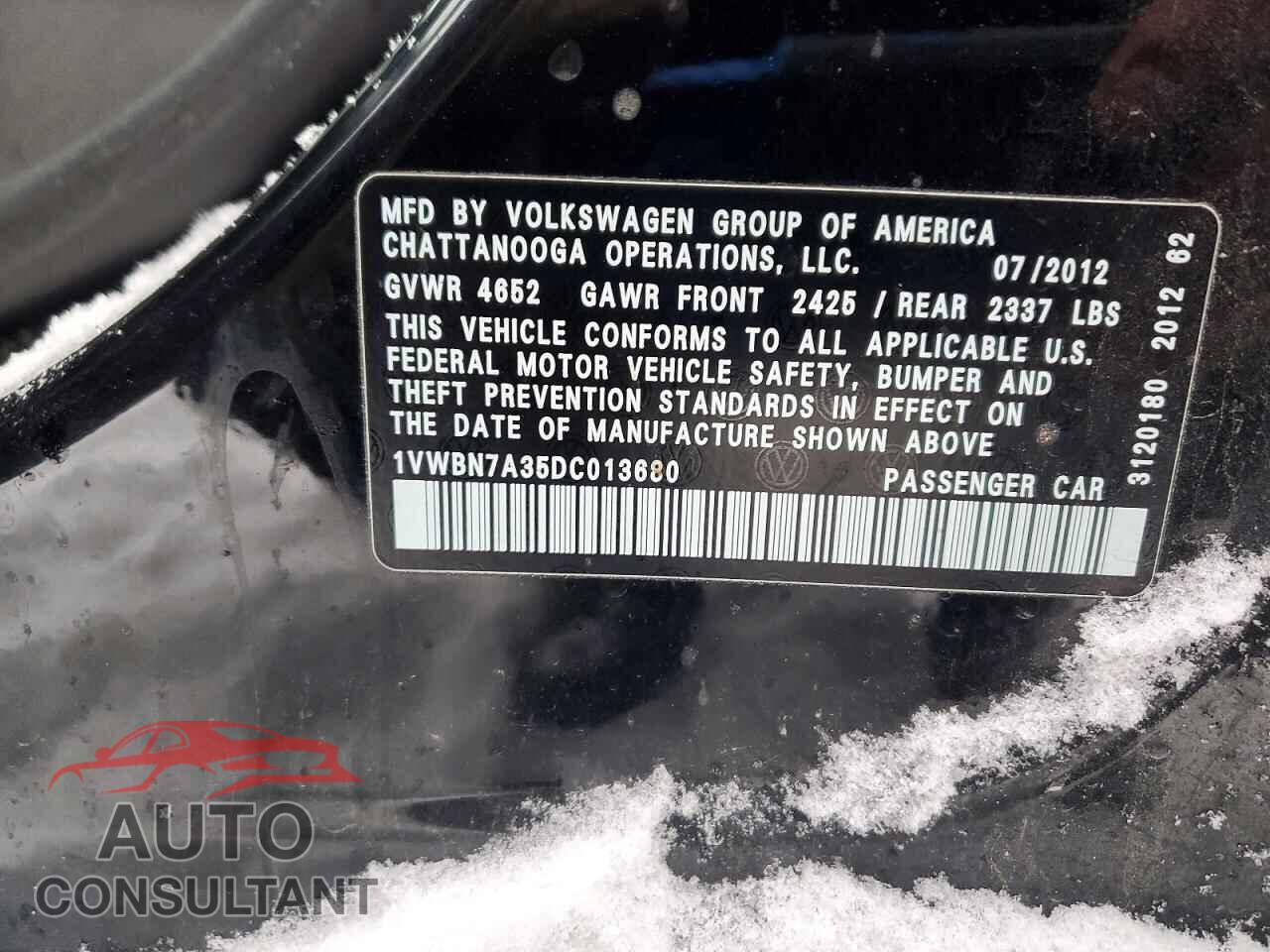VOLKSWAGEN PASSAT 2013 - 1VWBN7A35DC013680