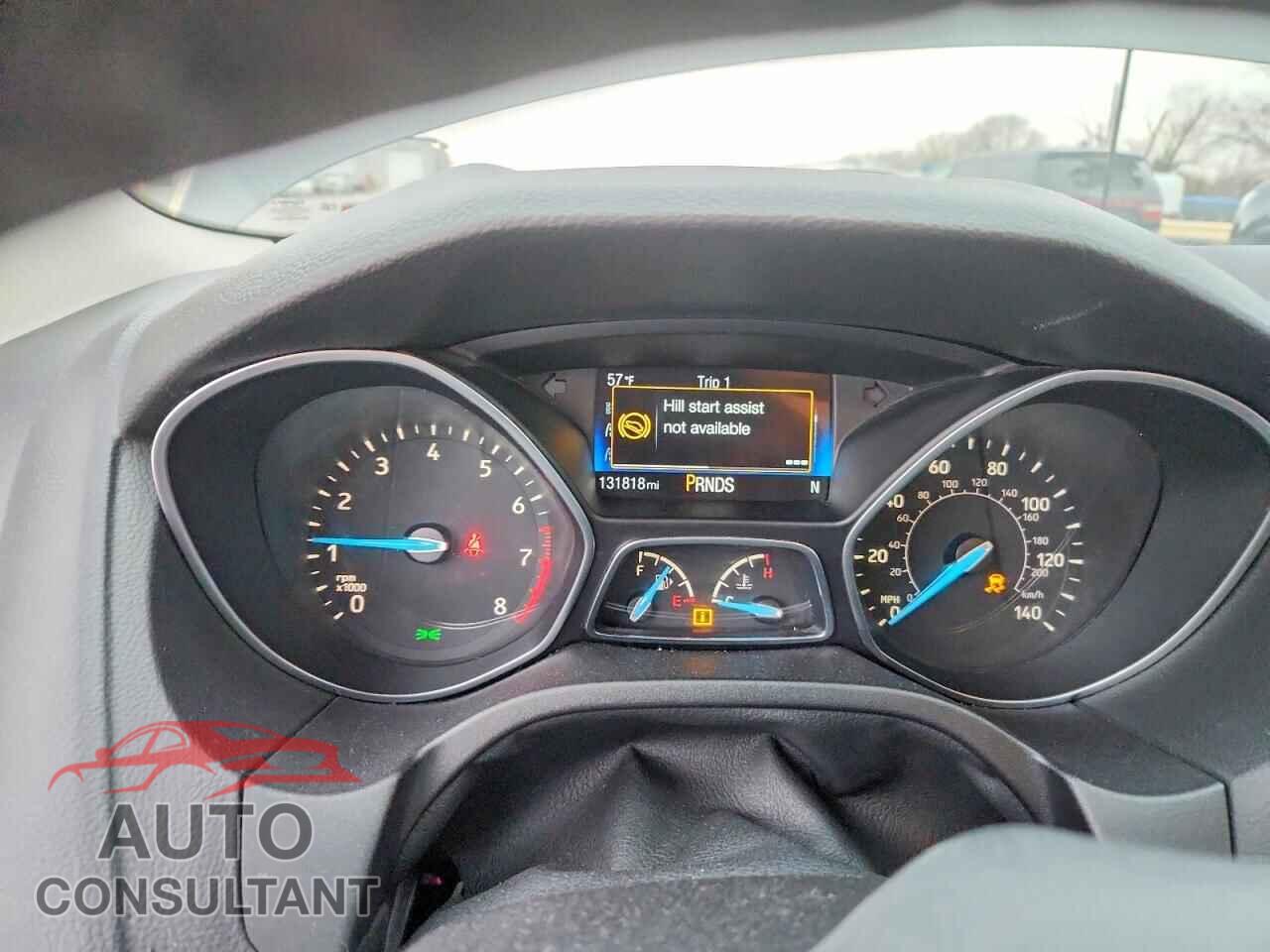 FORD FOCUS 2015 - 1FADP3F2XFL280658