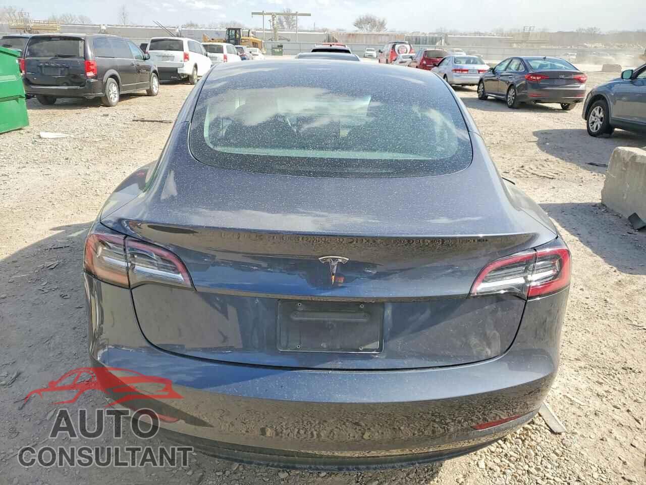 TESLA MODEL 3 2022 - 5YJ3E1EA0NF289086