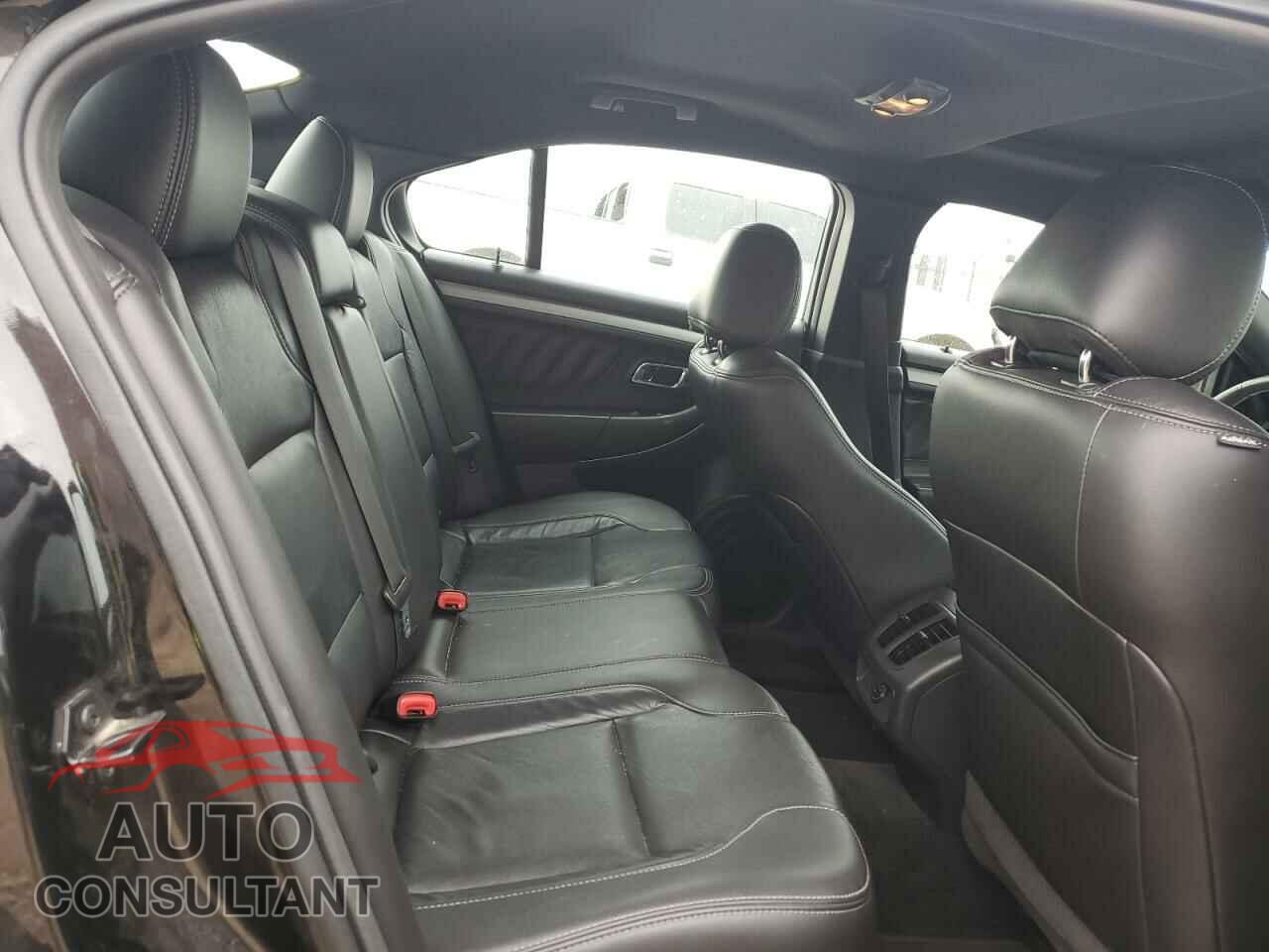 FORD TAURUS 2015 - 1FAHP2E87FG196436