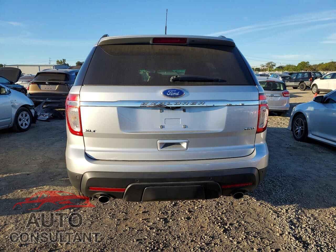FORD EXPLORER 2011 - 1FMHK8D82BGA55227