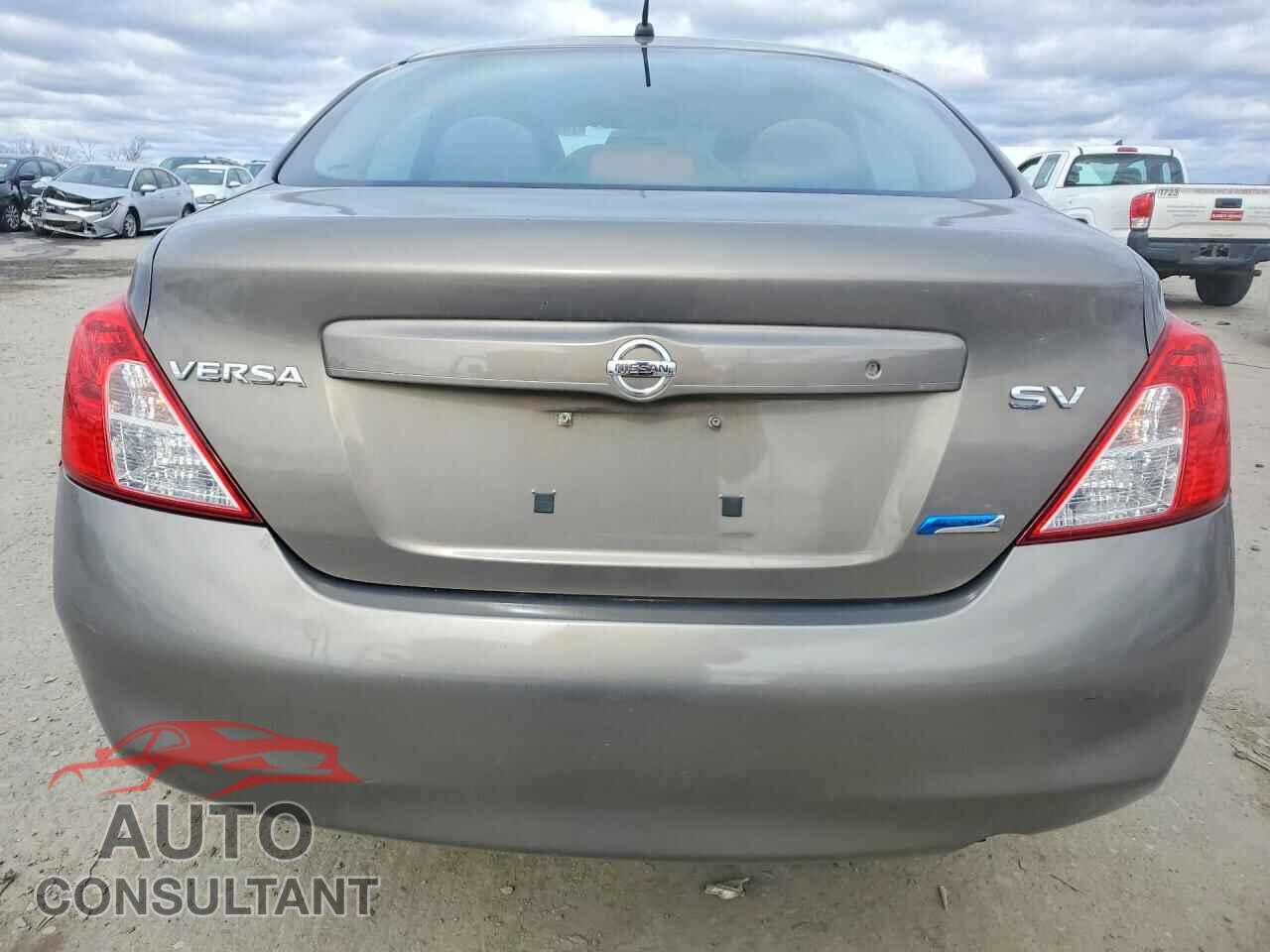 NISSAN VERSA 2012 - 3N1CN7AP1CL894524
