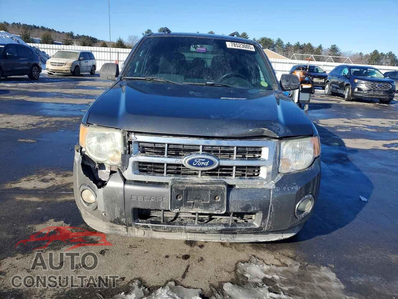 FORD ESCAPE 2010 - 1FMCU9DG3AKC96582