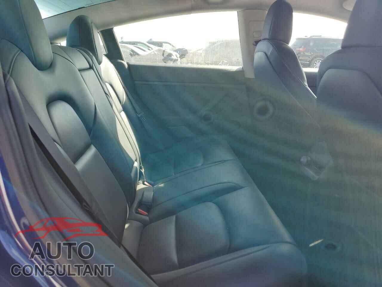 TESLA MODEL 3 2022 - 5YJ3E1EA4NF285994
