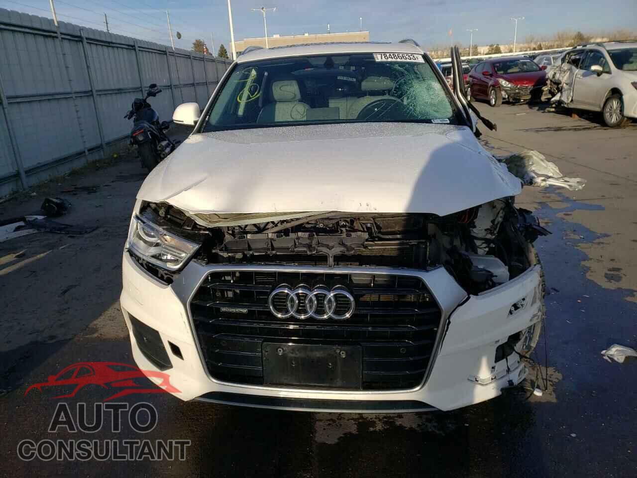 AUDI Q3 2017 - WA1ECCFS9HR013077