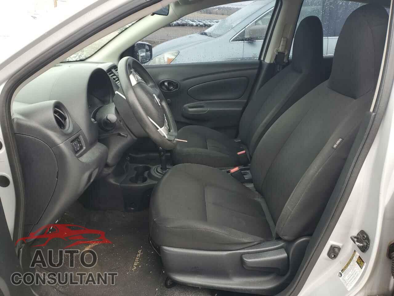 NISSAN VERSA 2017 - 3N1CN7AP3HL826801