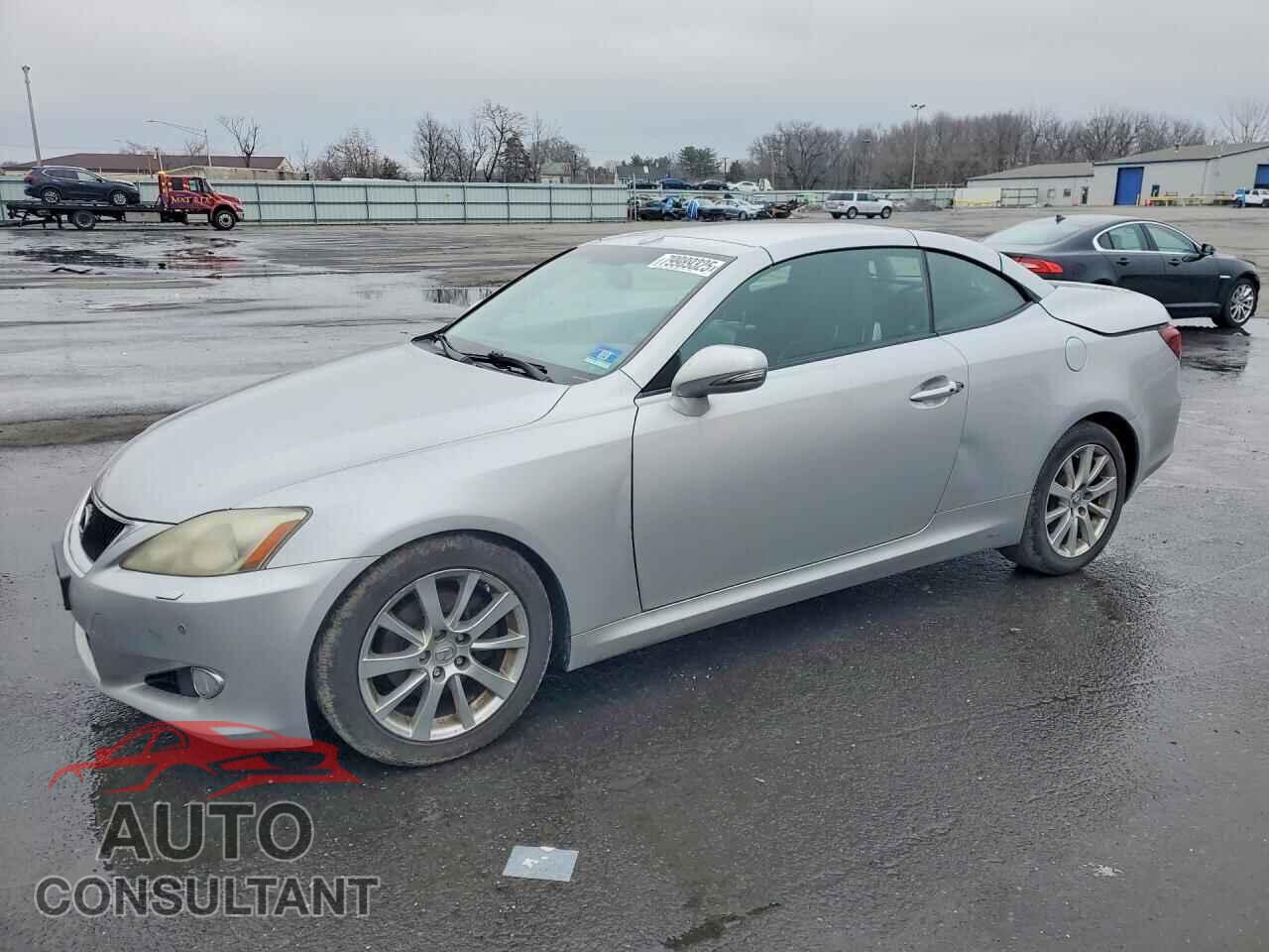 LEXUS IS 250C 2010 - JTHFF2C24A2504251