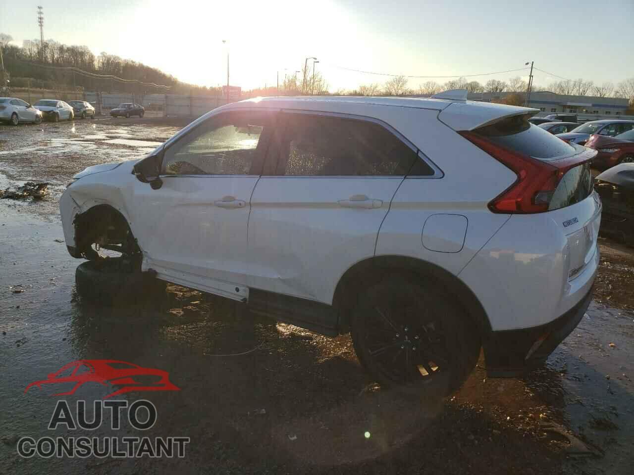 MITSUBISHI ECLIPSE 2018 - JA4AT4AA0JZ068168