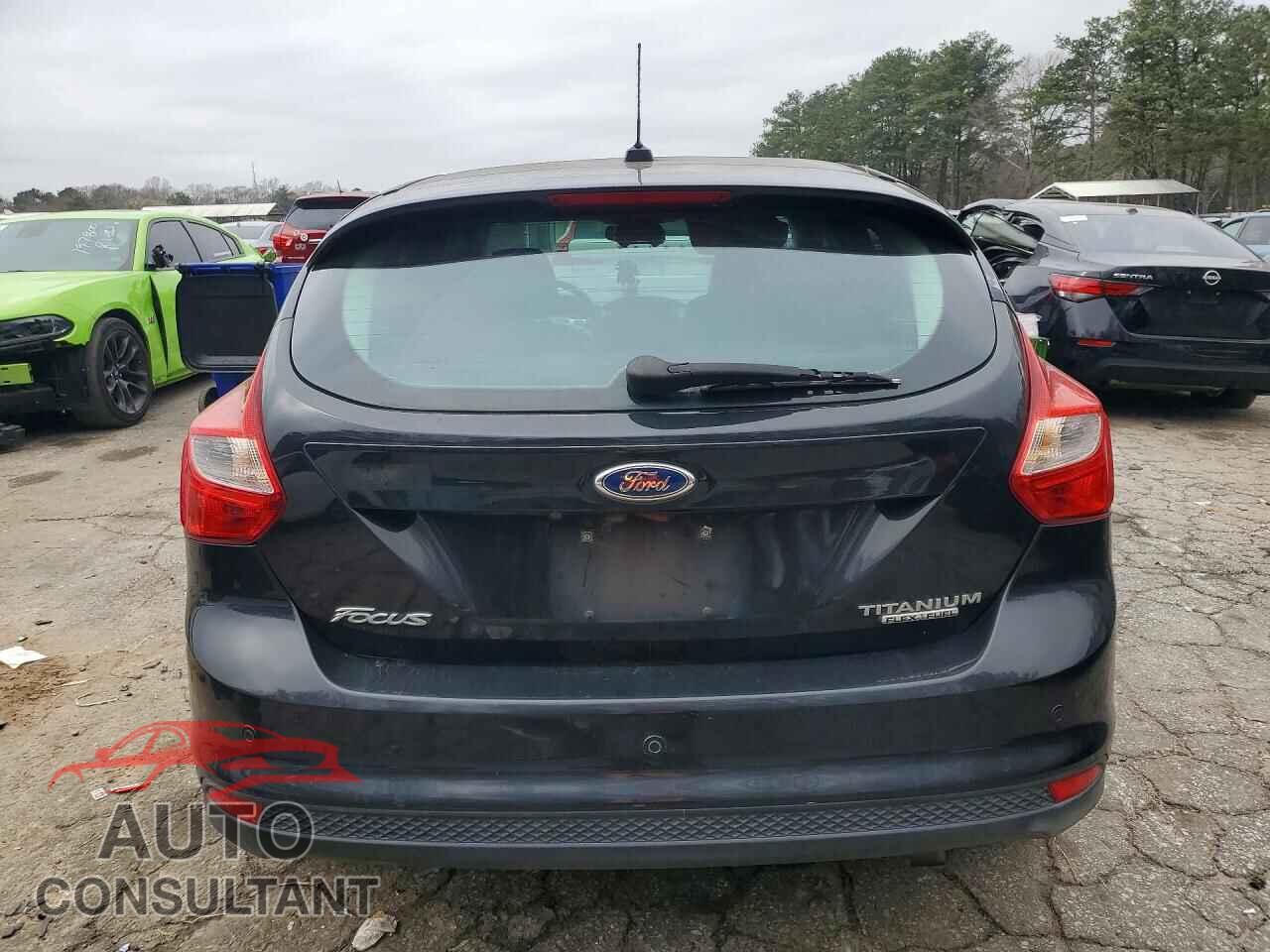 FORD FOCUS 2013 - 1FADP3N23DL275106