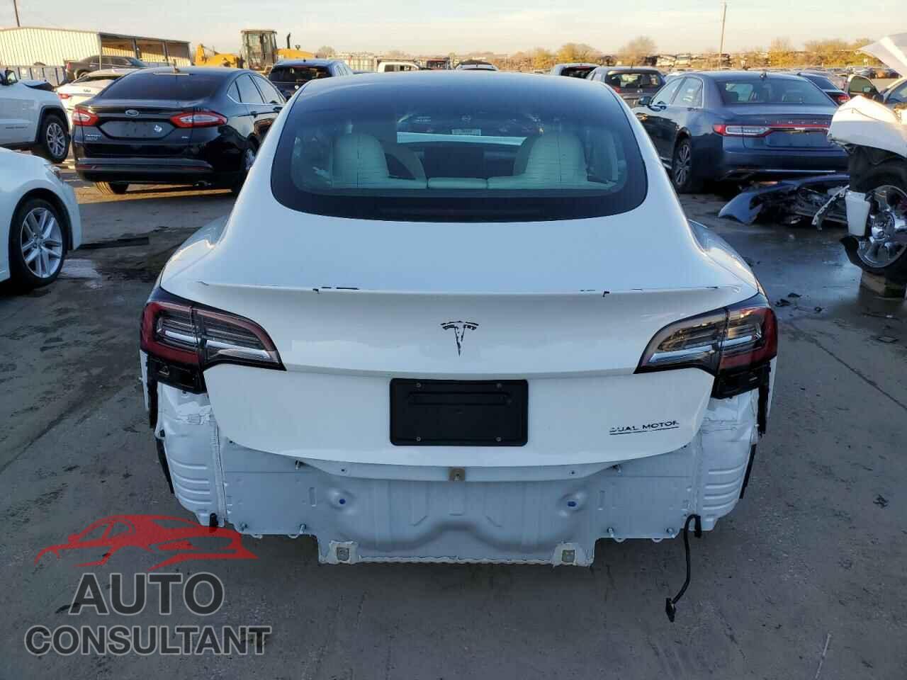 TESLA MODEL 3 2022 - 5YJ3E1EC3NF112646