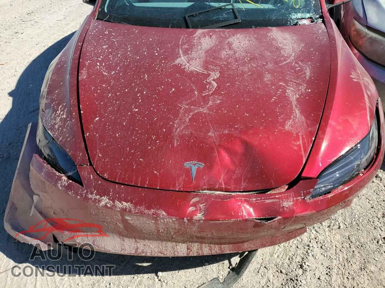 TESLA MODEL 3 2024 - 5YJ3E1EA0RF828537