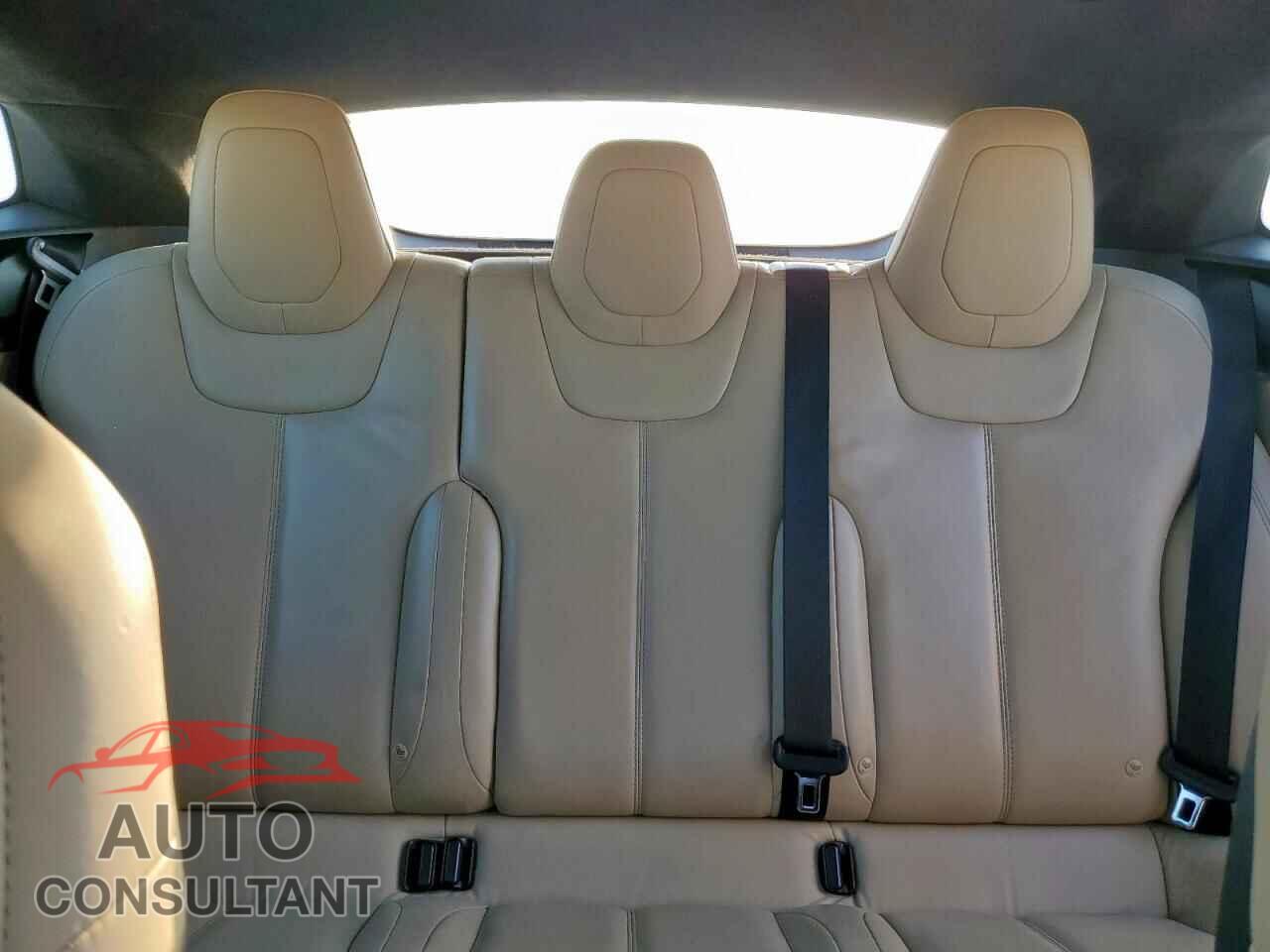 TESLA MODEL S 2015 - 5YJSA1E28FF107829